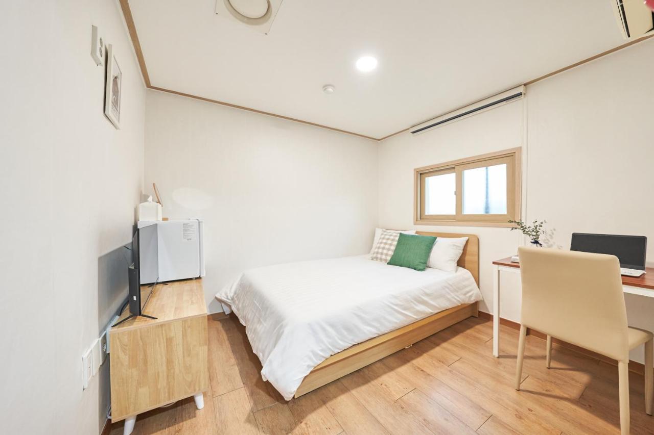 K'Stay Sinchon โซล ภายนอก รูปภาพ
