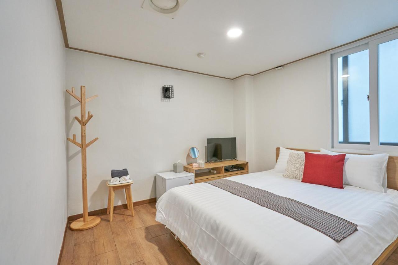 K'Stay Sinchon โซล ภายนอก รูปภาพ